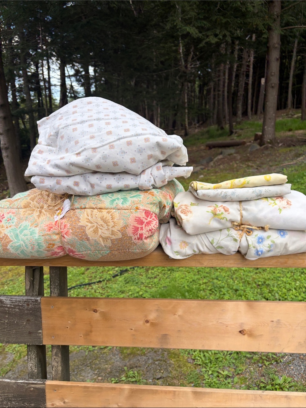 Vintage mixed bedding
